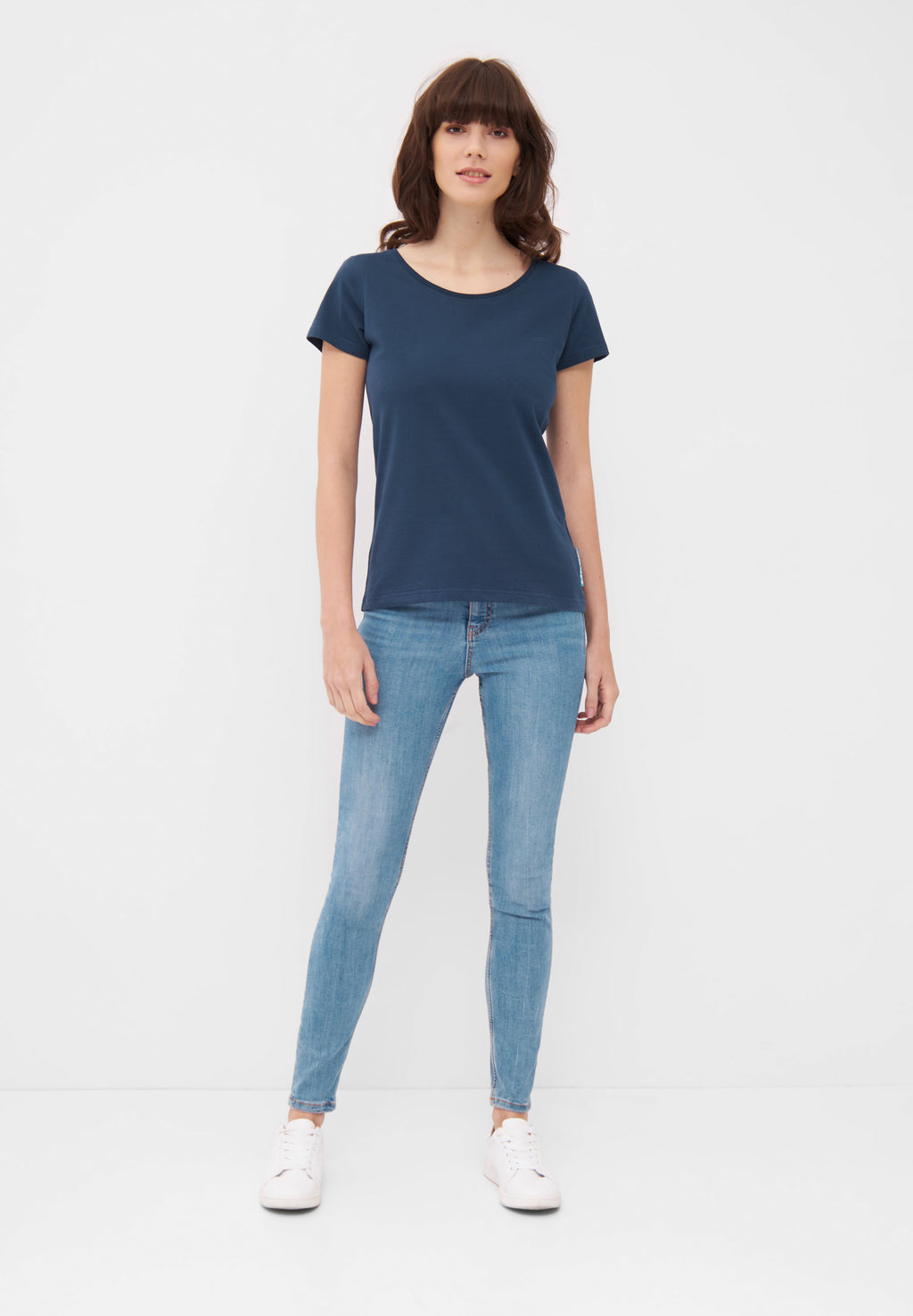 MBRC WOMEN BLUE ROUND NECK T-SHIRT "DARK BLUE LOGO" - FULL-BODY VIEW