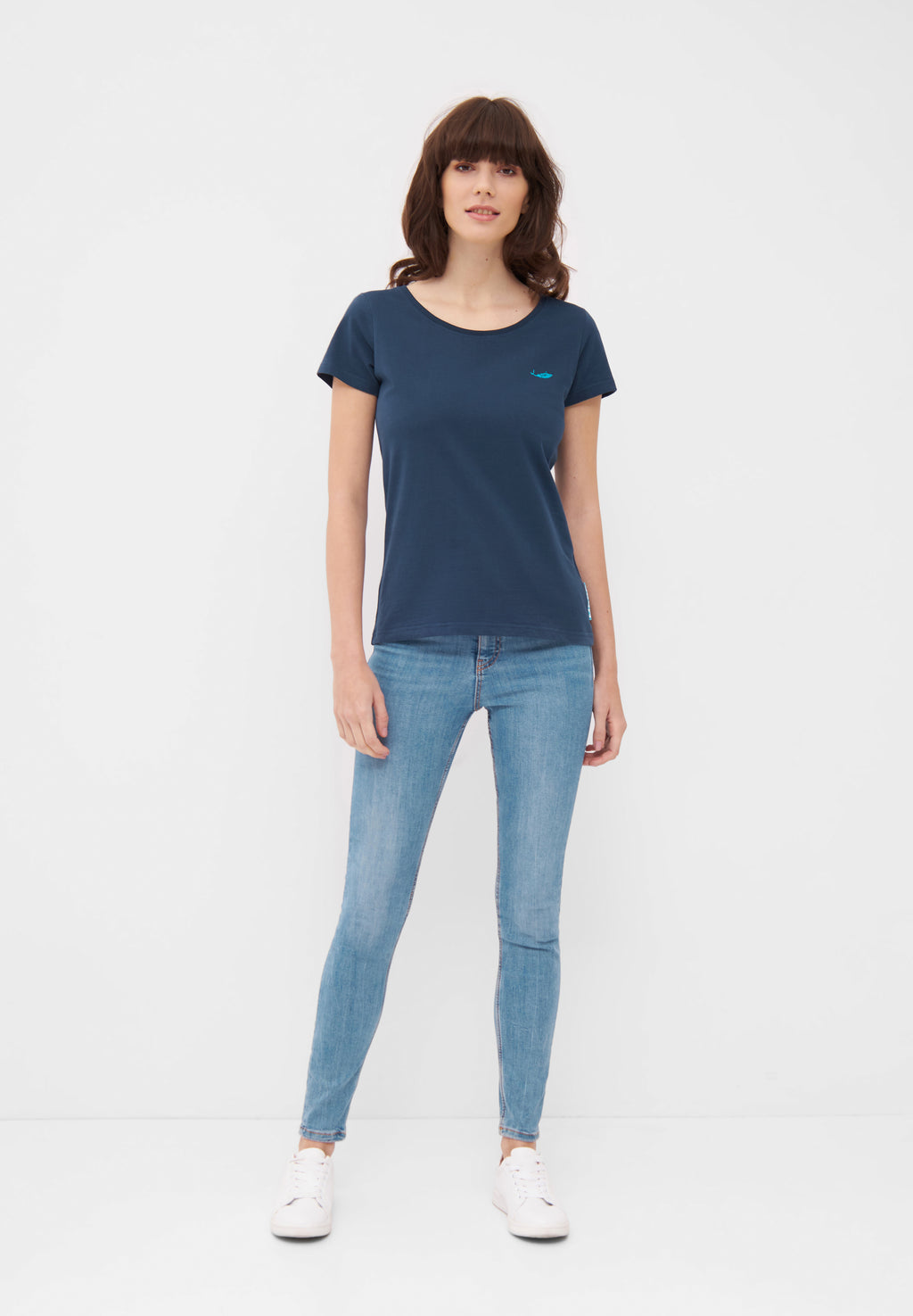 MBRC WOMEN BLUE ROUND NECK T-SHIRT "LIGHT BLUE LOGO" - FULL-BODY VIEW