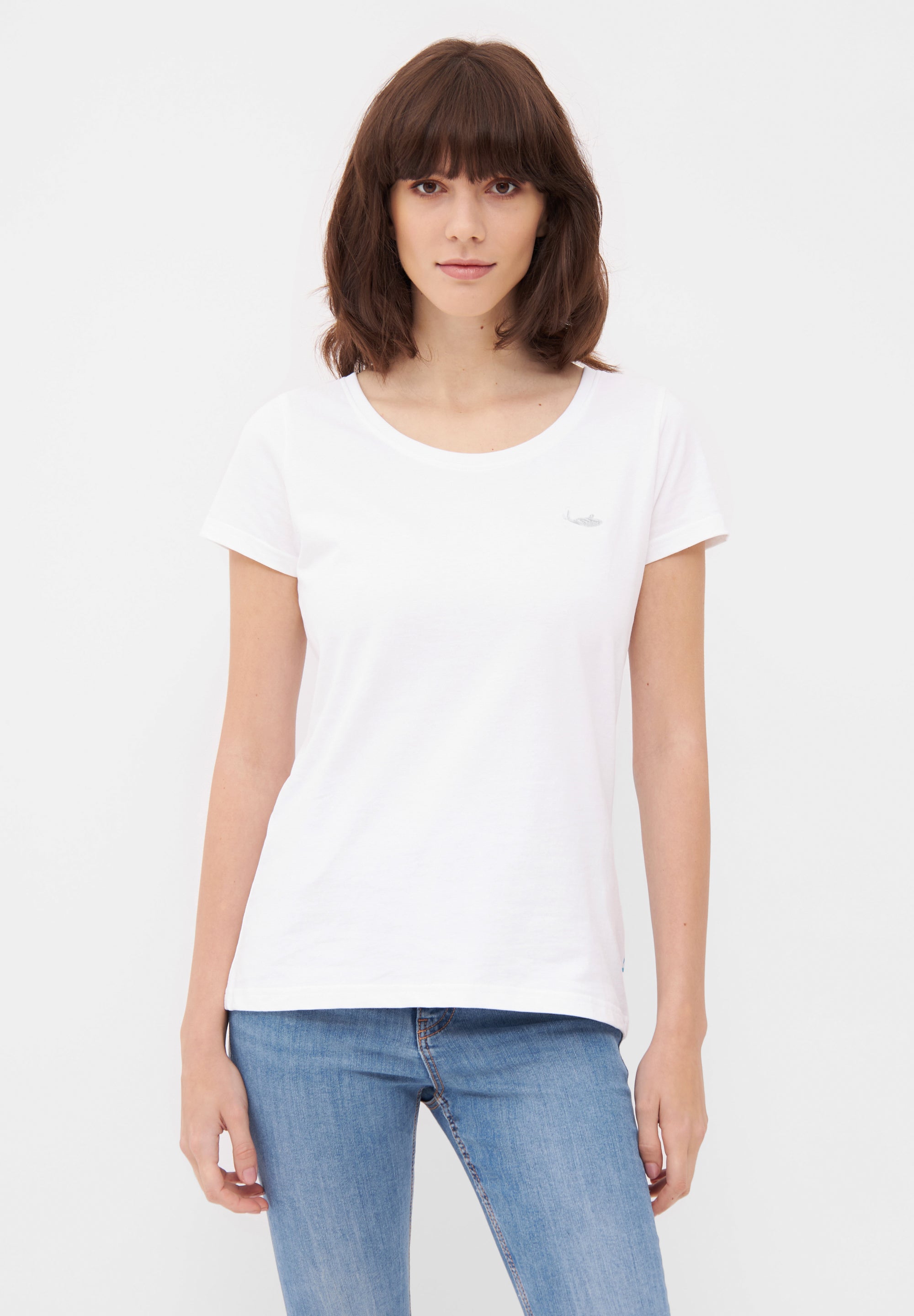 MBRC WOMEN WHITE T-SHIRT "WHITE LOGO" - FRONTAL VIEW