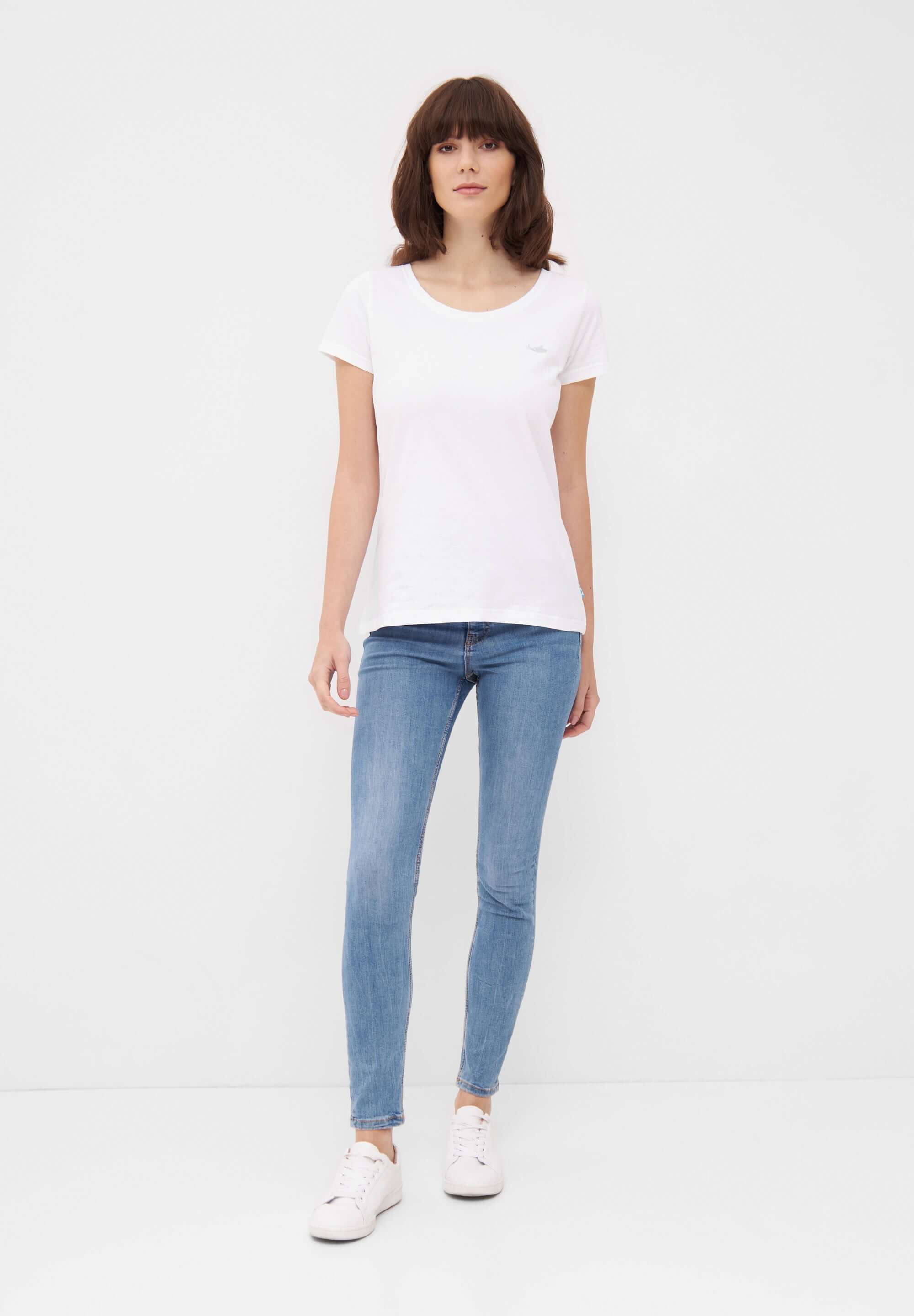 MBRC WOMEN WHITE T-SHIRT "WHITE LOGO" - FULL-BODY VIEW