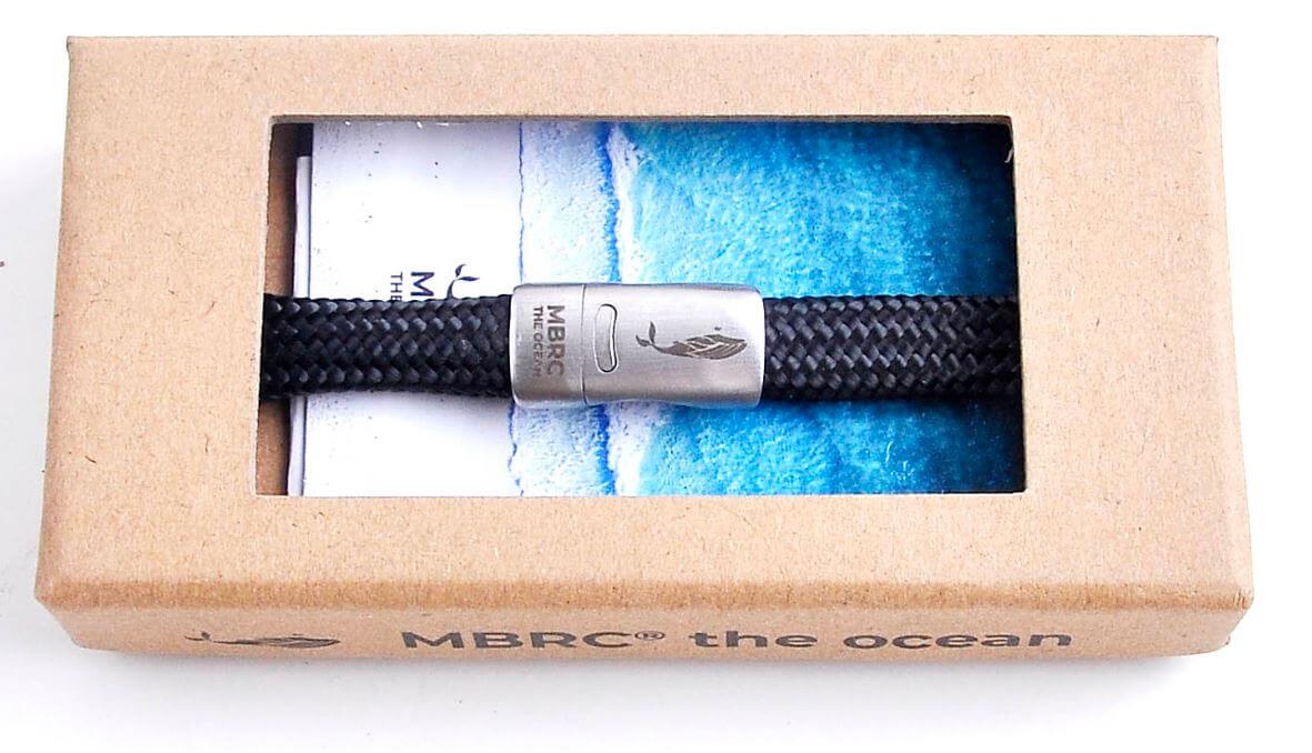 MBRC ATLANTIC BOTTLE BRACELET "BACKWASH BLACK" PACKAGING